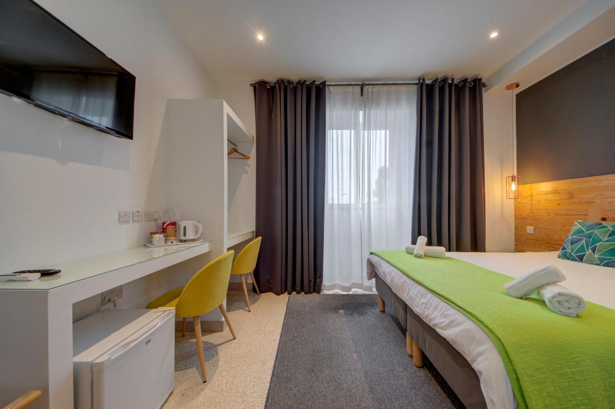 Caro Boutique Guest House San Ġwann Buitenkant foto